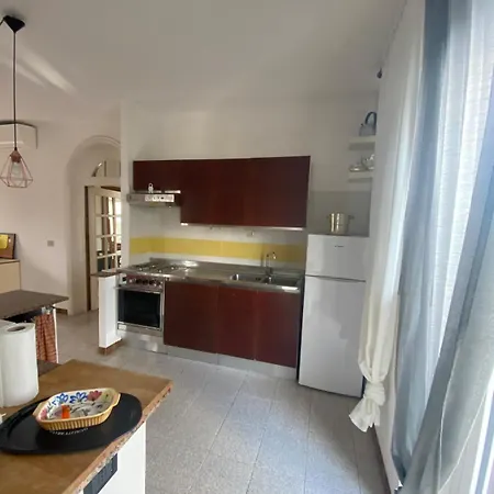 בית נופש Angelica House With Swimming Pool
